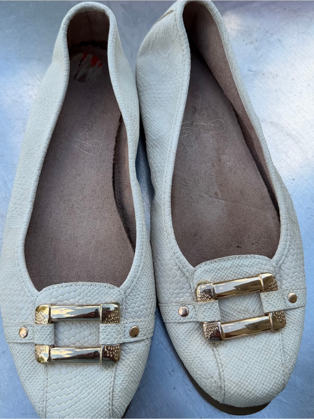Aerosoles Sherbet Womens 9.5 White Snake Embossed Ballet Flats Gold Hardware
